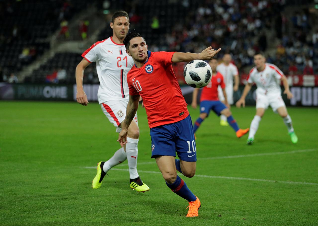 Chile vence 1-0 a una Serbia que deja muchas dudas de cara al Mundial