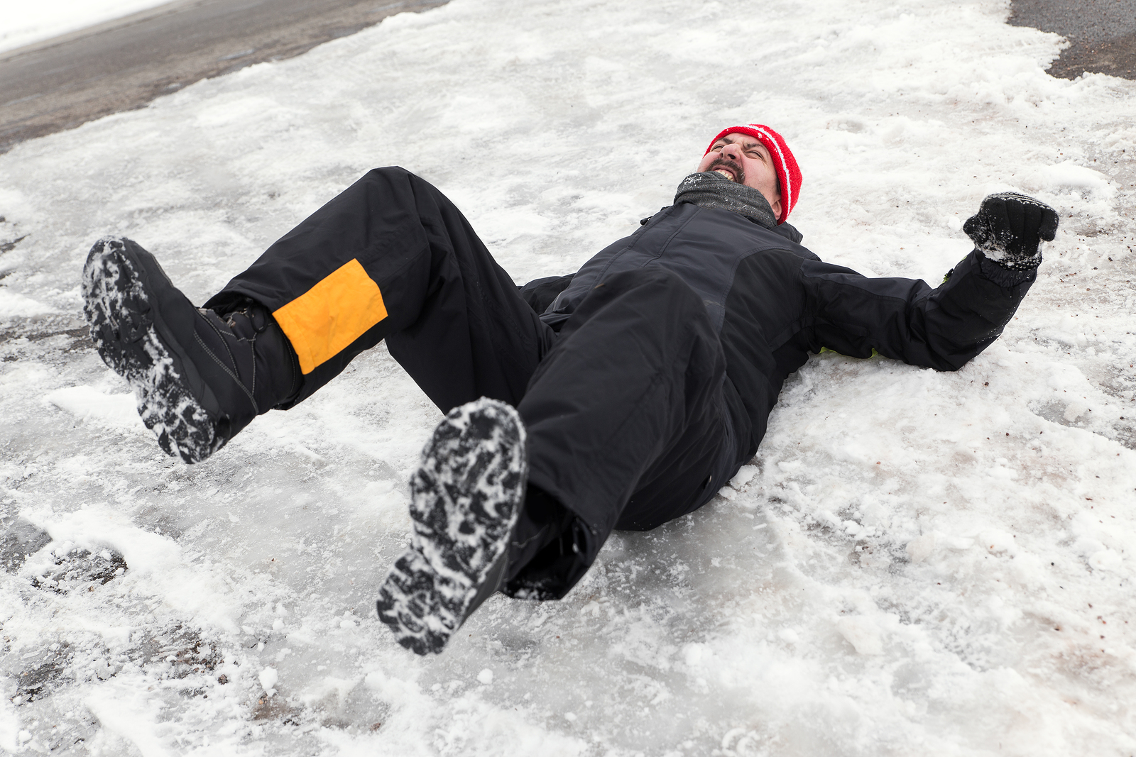 Resbalones y caídas de invierno resultan muy costosas a los canadienses