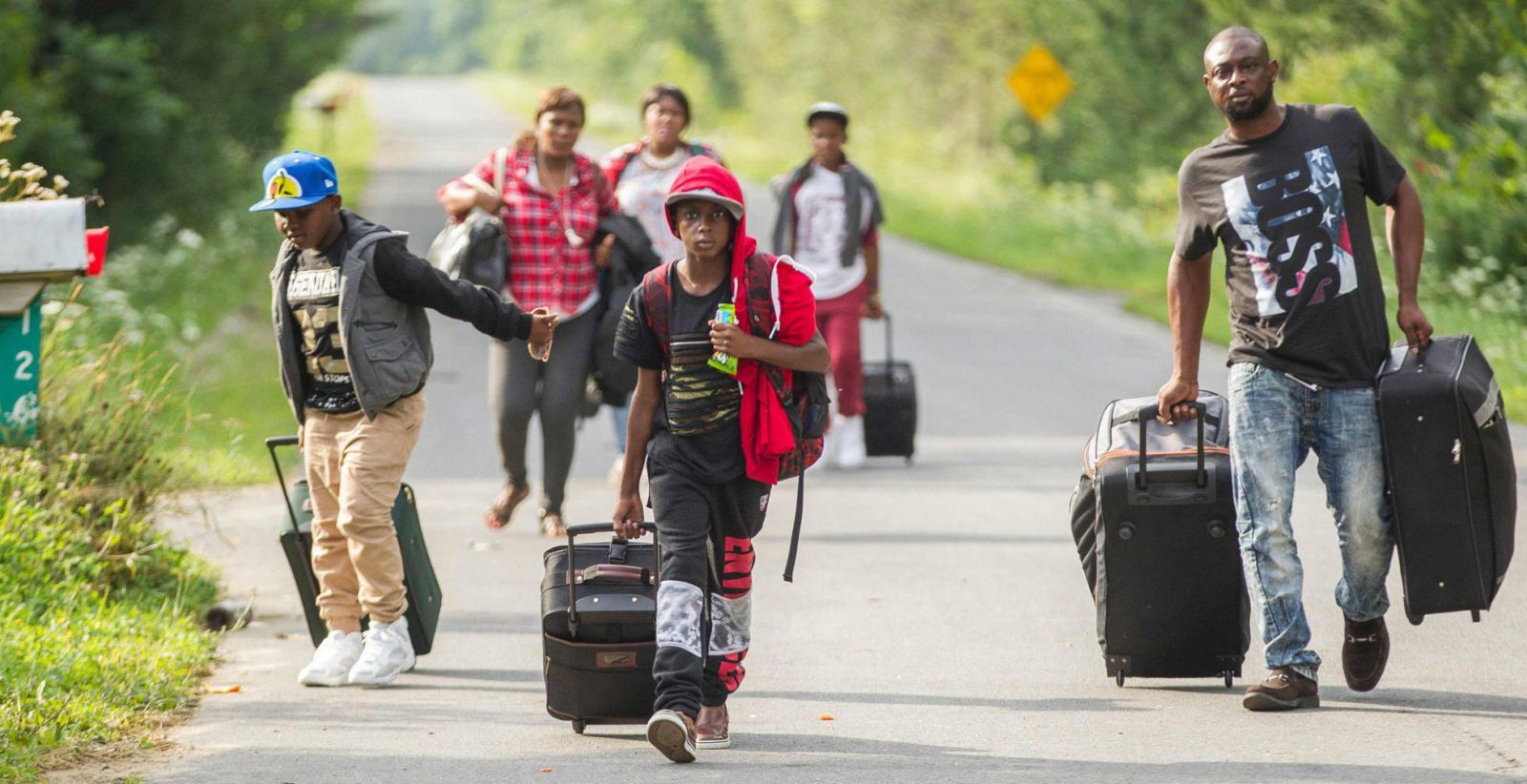 Canadá intenta detener nuevo éxodo de inmigrantes por frontera con EE.UU.