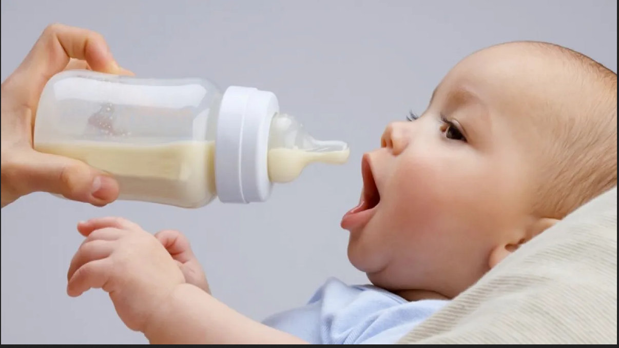 En Canadá también se registra una escasez de leche para bebes