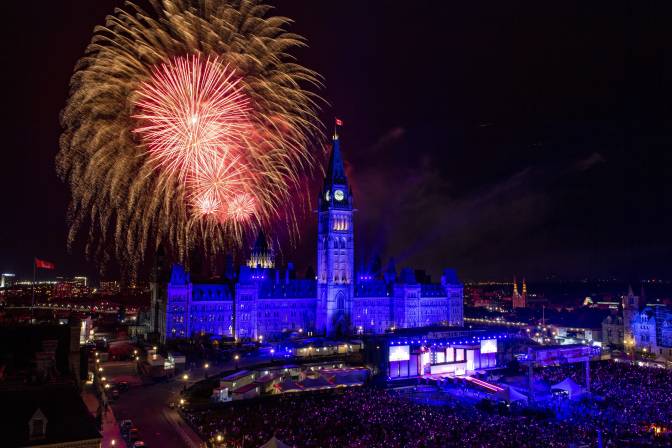 En Toronto el Premier de Ontario canceló parte de los eventos que anualmente se realizan 