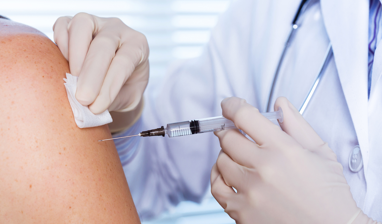 Canadá firmó acuerdo con Pfizer y Moderna para comprar millones de dosis de la vacuna 