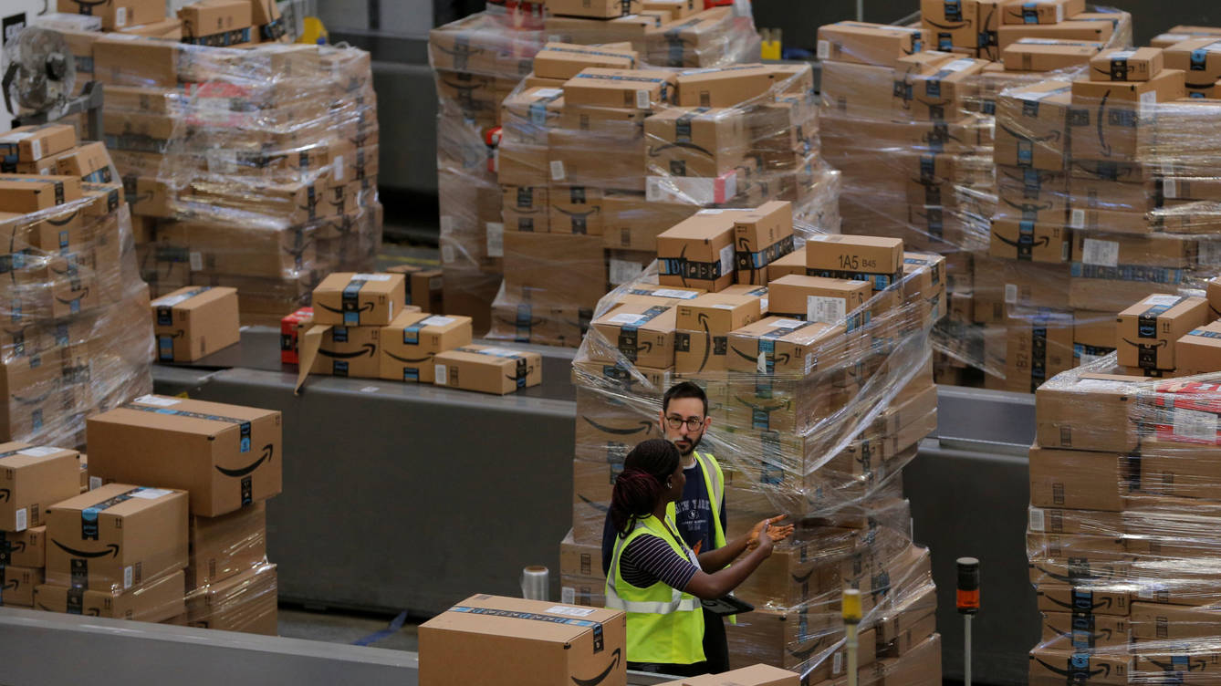 Amazon prefiere destruir millones de artículos que no vende o son devueltos, que regalarlos  