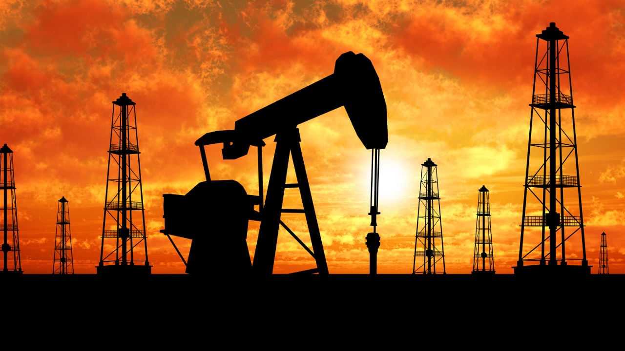 Por cuenta del “Twiitter” de Trump se desploma el precio del petróleo 