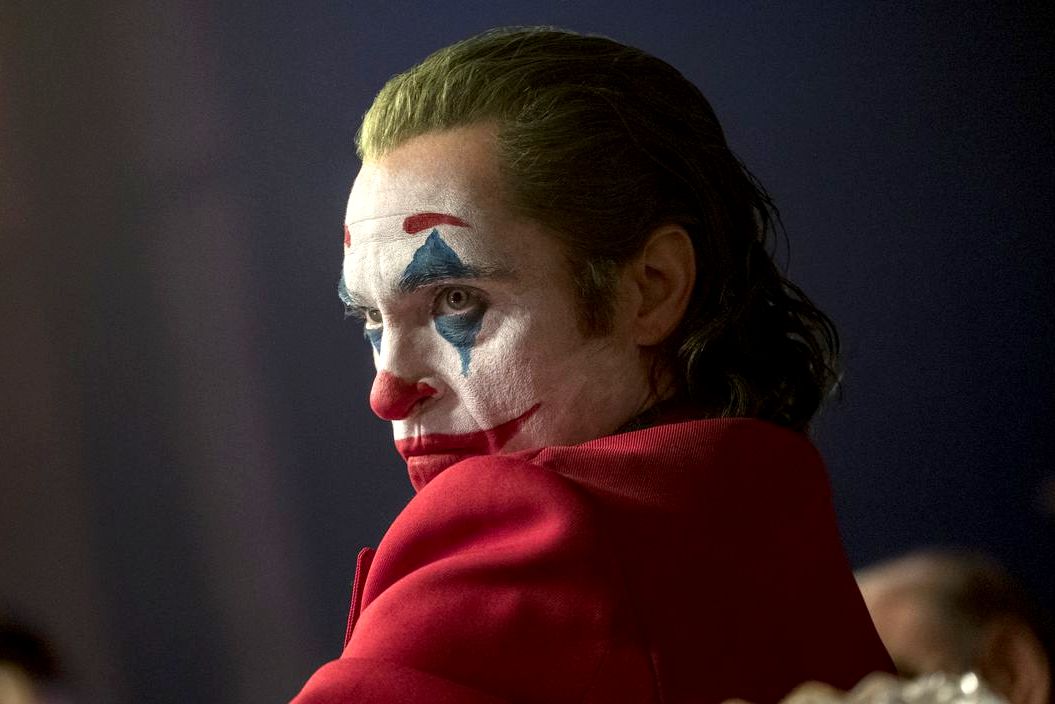 Violenta, polémica y audaz,  “Joker”, sigue cautivando al mundo   