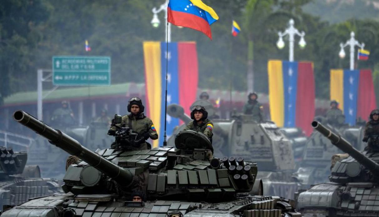 Maduro amenaza con todo su armamento a Colombia, ante supuesto “plan” para derrocarlo