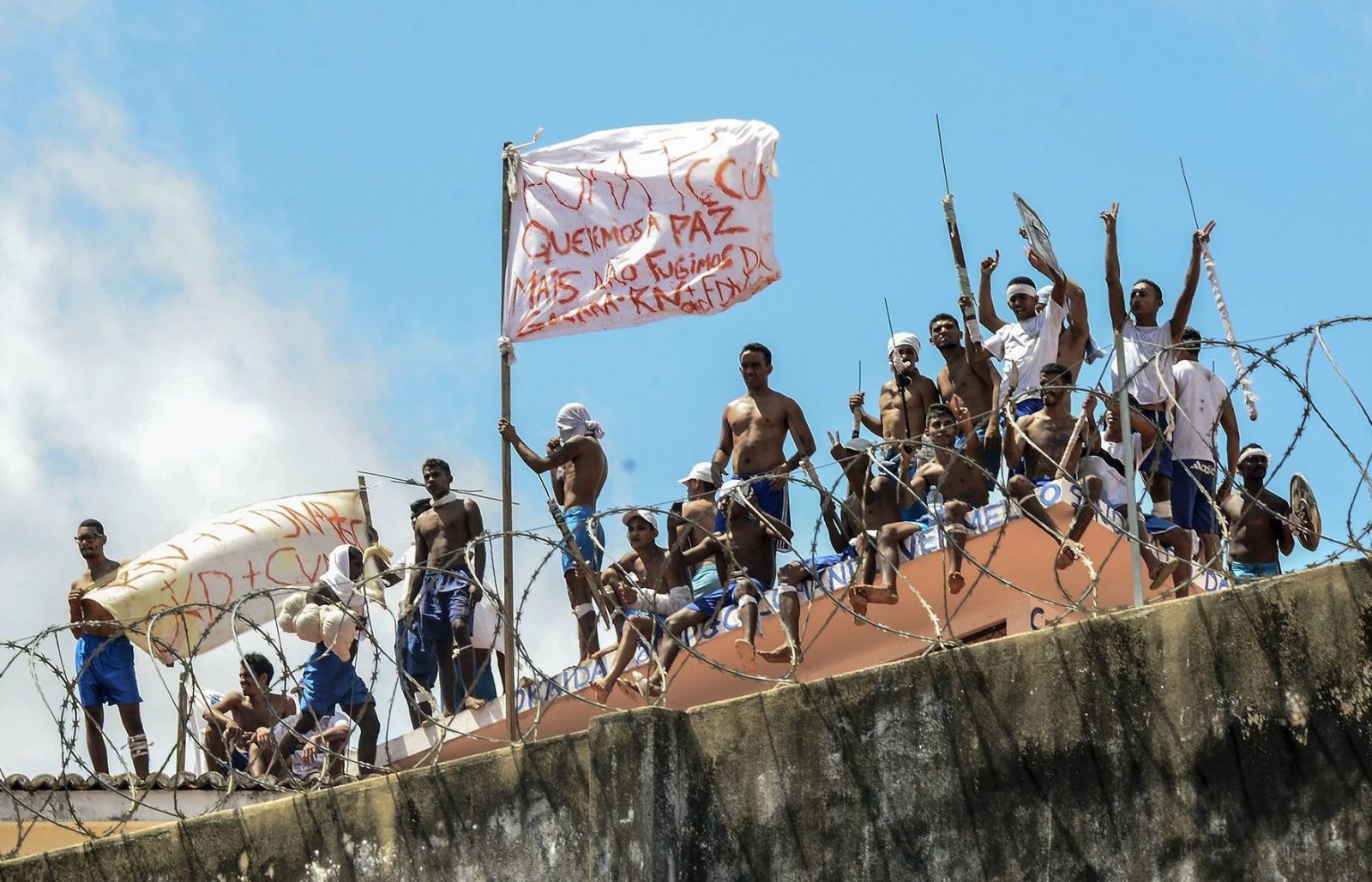 Guerra entre bandas causa cruel masacre en cárcel de Brasil que deja 57 muertos