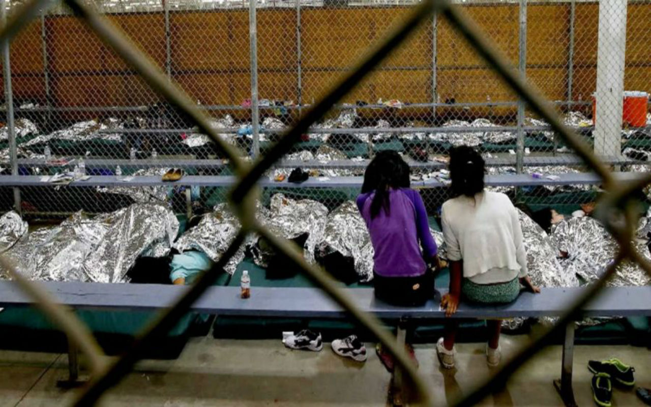 Crecen las denuncias del cruel maltrato a niños inmigrantes retenidos en EE.UU
