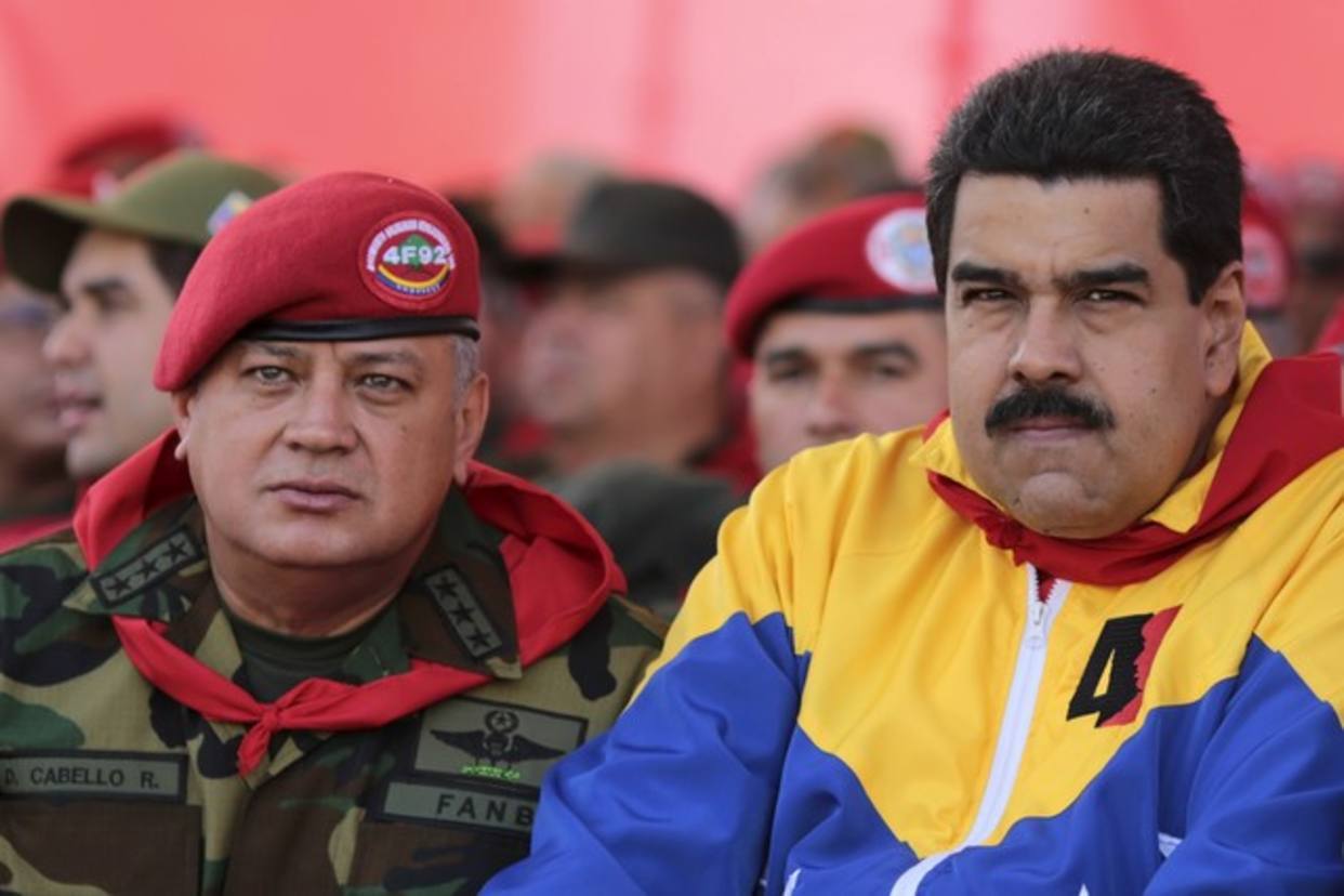 En busca de apoyo, Maduro viajó a Rusia y Diosdado Cabello a Corea del Norte