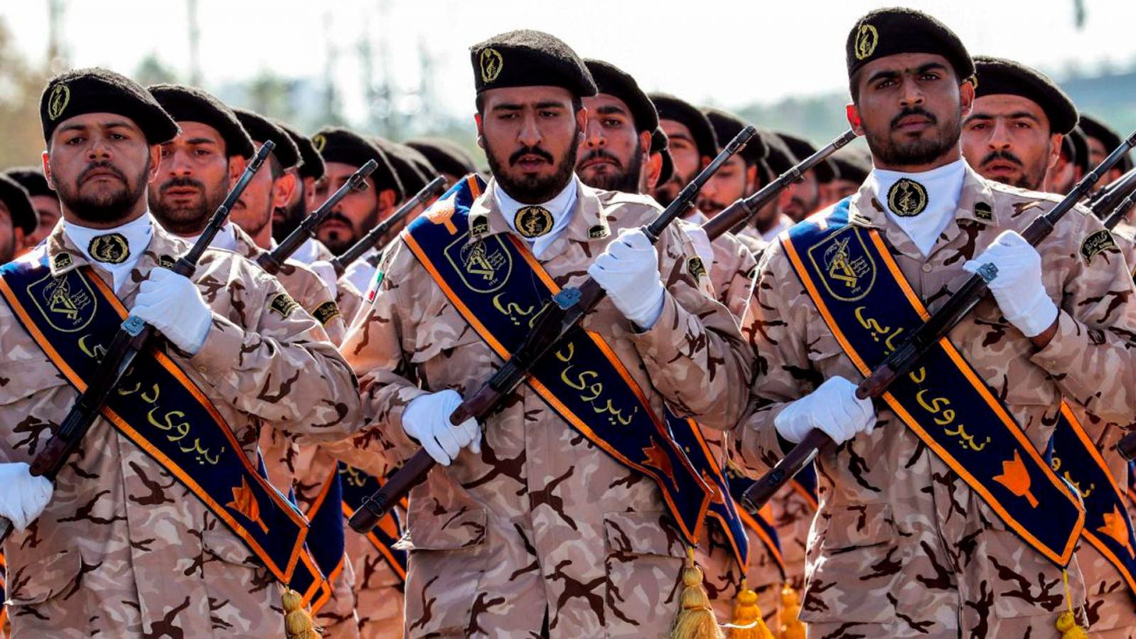 Irán ofrece a Maduro soldados de “elite” para su protección