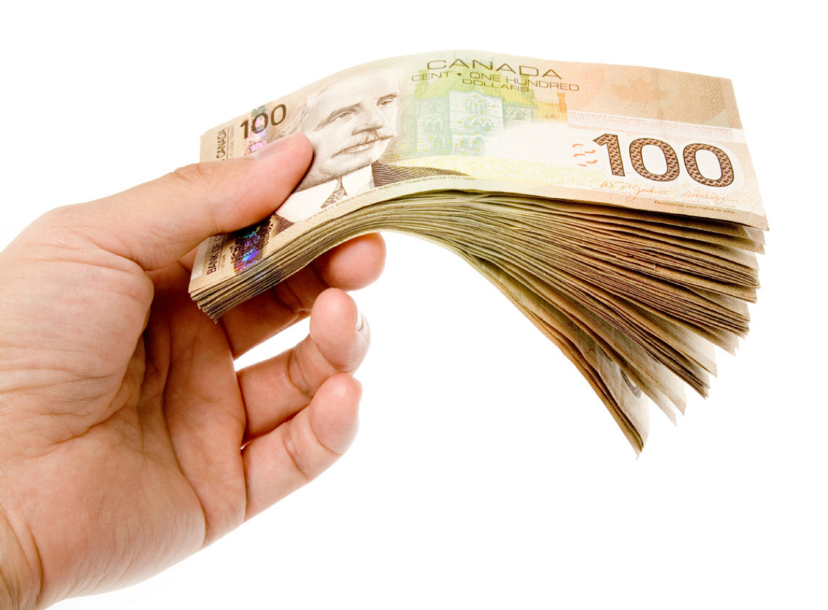El salario mínimo en todo Canadá aumentará a $ 16.65 por hora a partir del 1 de abril 