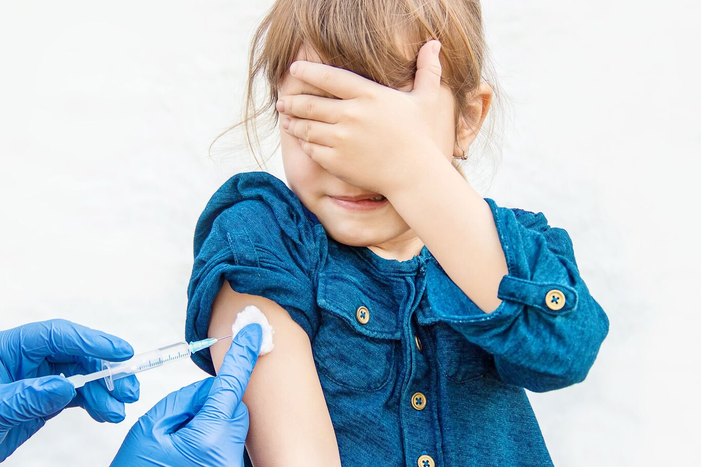 Vacunar o no a los niños contra el Covid-19, una dura decisión de los padres 